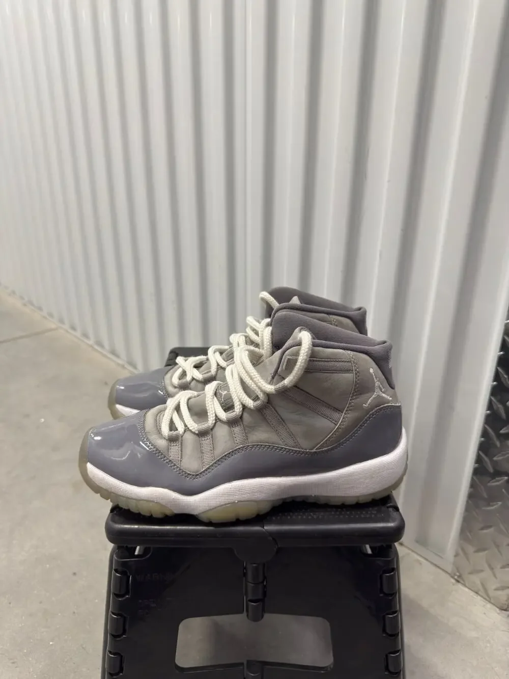 Nike Air Jordan 11 Cool Grey Medium White 2021 Size 6y GS - 378038-005